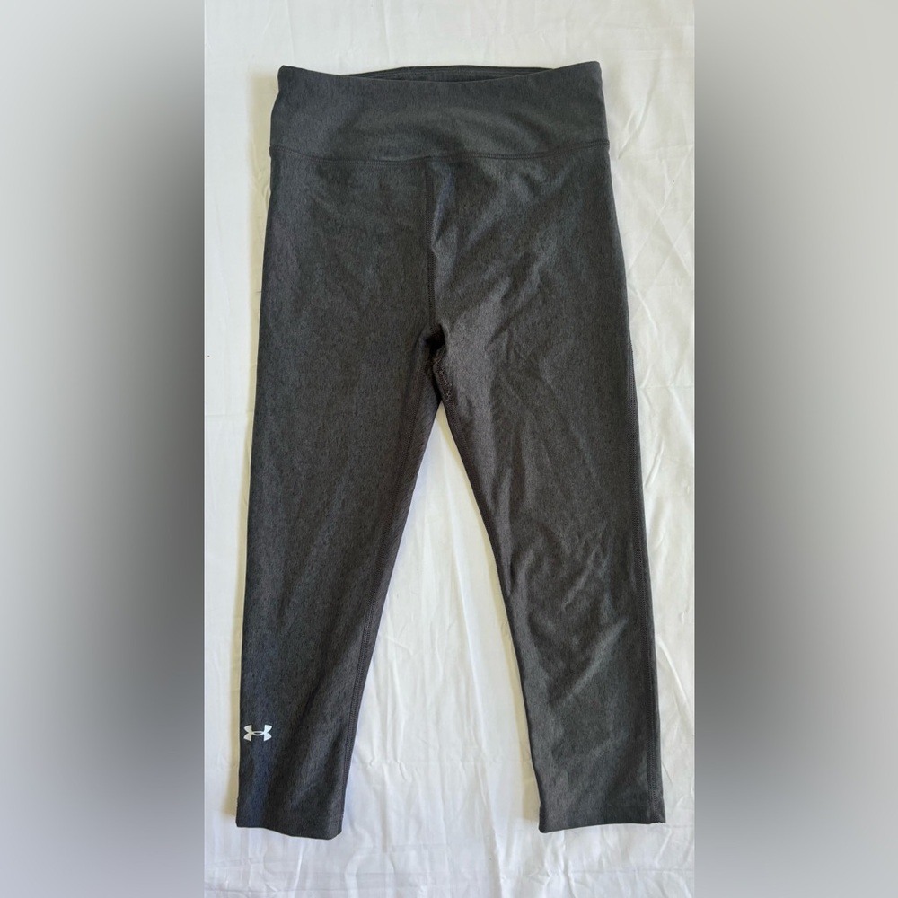 Under Armour Women’s Compression Workout Leggings in Charcoal Grey Sz XS